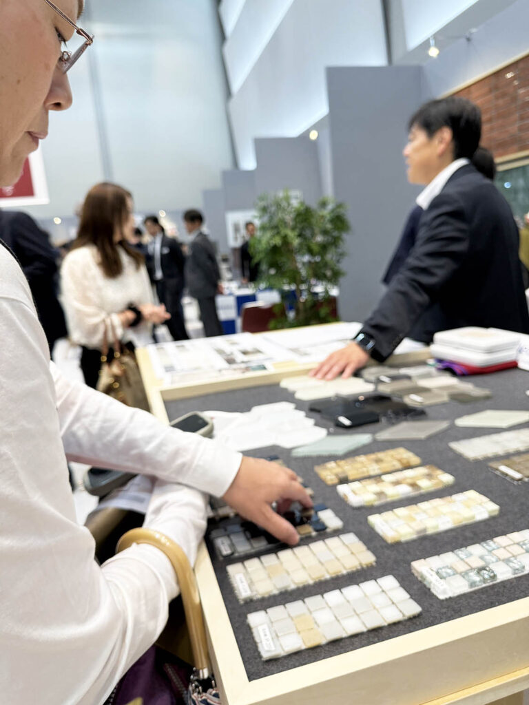 北摂エリア　リフォーム　補助金　展示会で情報収集